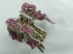 Haarklammer aus Metall in Form eines Schmetterlings mit rosa Strass besetzt   6 cm